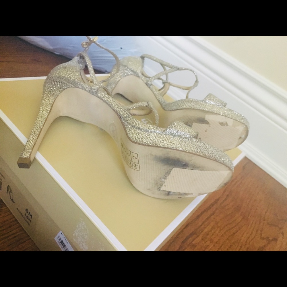 MICHAEL KORS SIMONE SANDALS SZ 6 - Picture 8 of 8